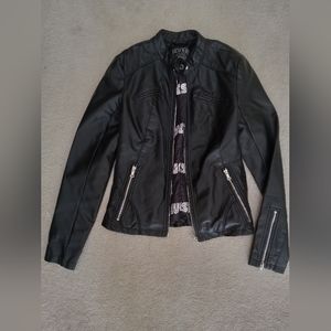 Black lether jacket